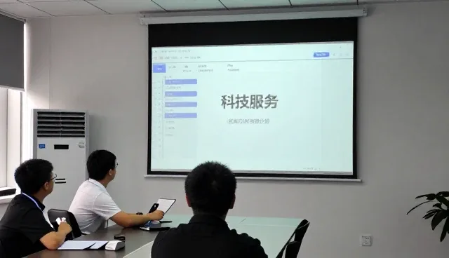 云服务器托管如何服务不同高峰期运行